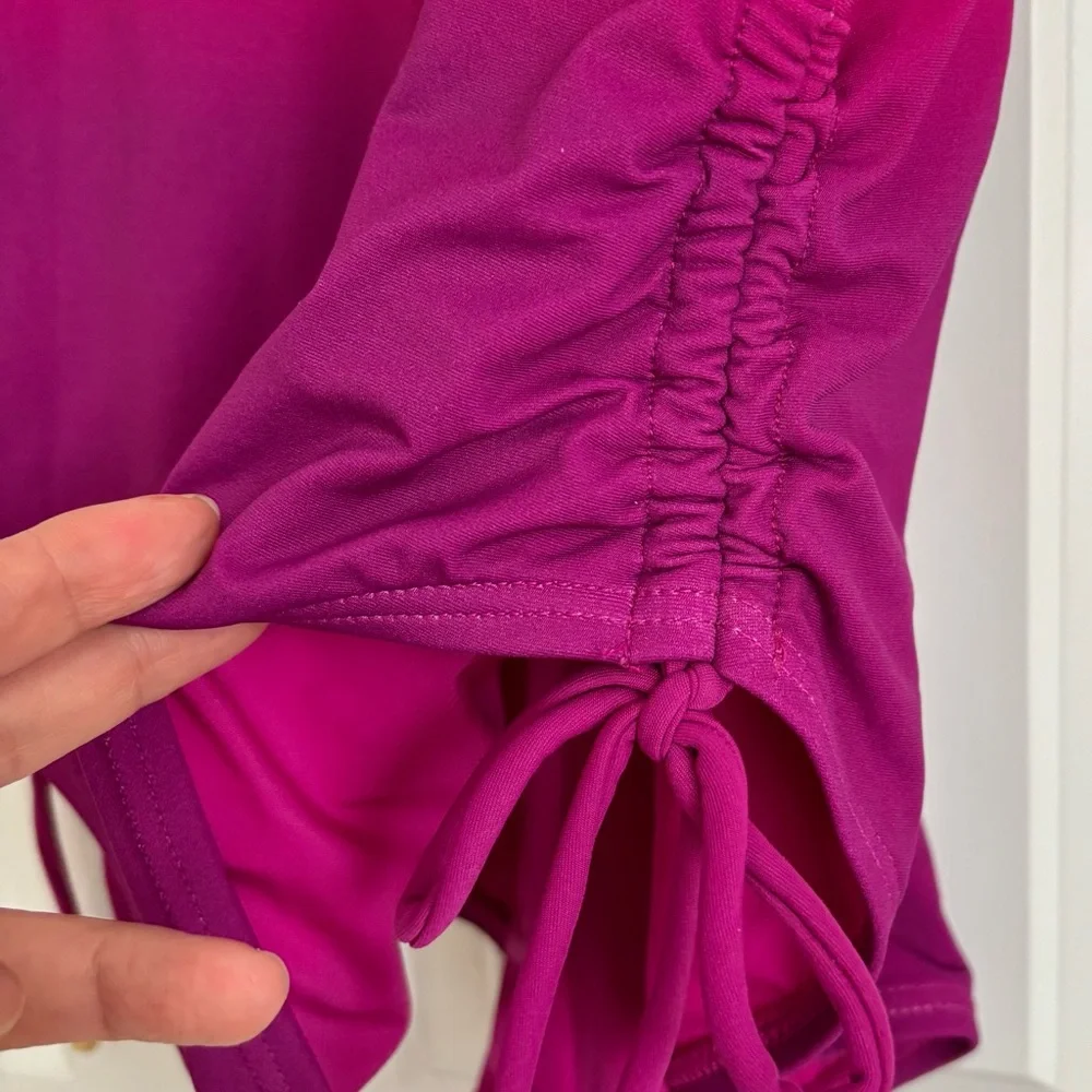 Contours by Coco Reef Swimwwear Magenta size 14/38C Underwire One piece Swim - Picture 7 of 9